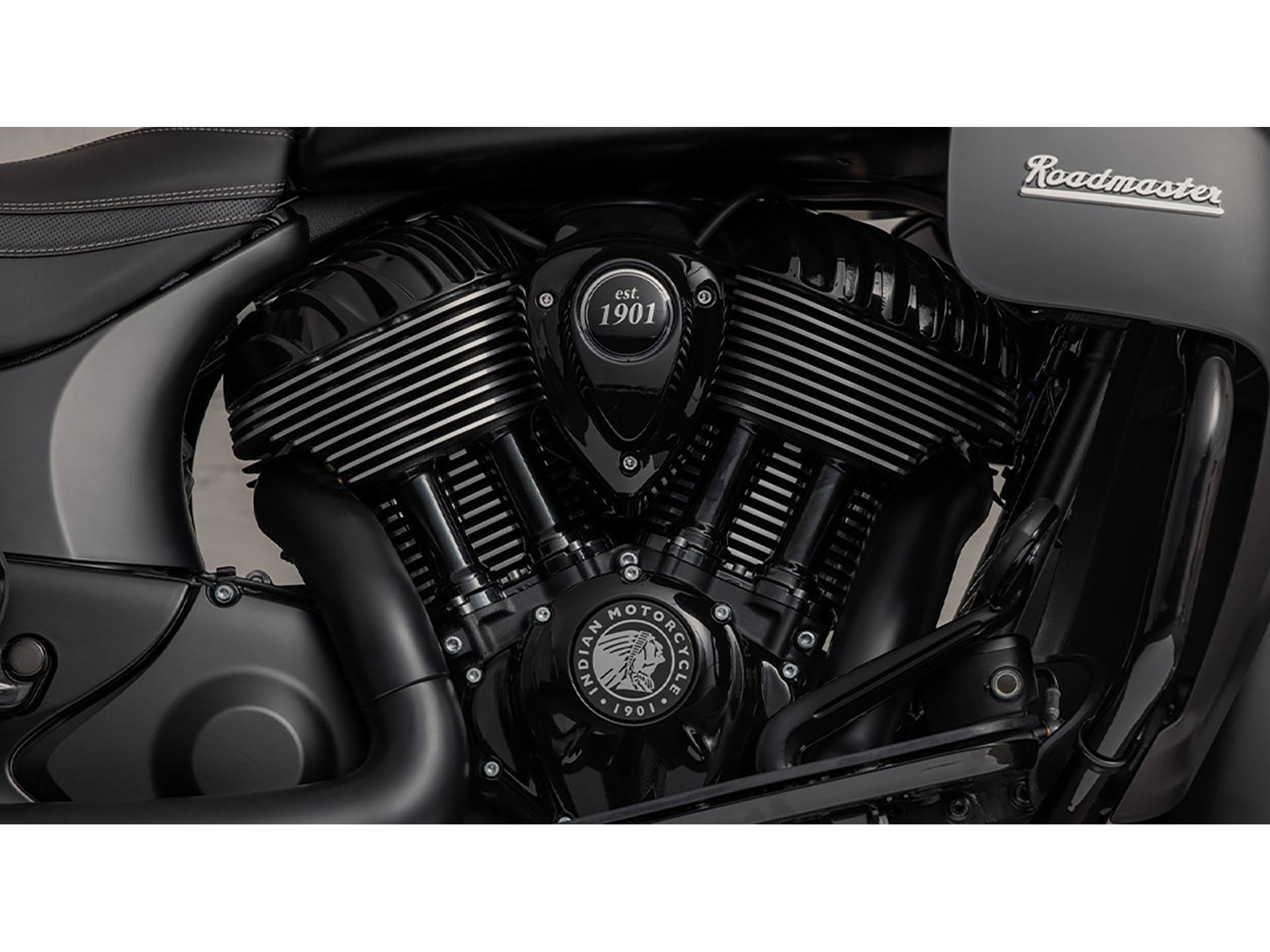 2024 Indian Motorcycle Roadmaster® Dark Horse® in Elk Grove, California - Photo 21