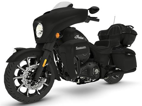 2024 Indian Motorcycle Roadmaster® Dark Horse® with PowerBand Audio Package in El Paso, Texas - Photo 2
