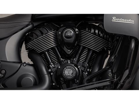2024 Indian Motorcycle Roadmaster® Dark Horse® with PowerBand Audio Package in Muskego, Wisconsin - Photo 9