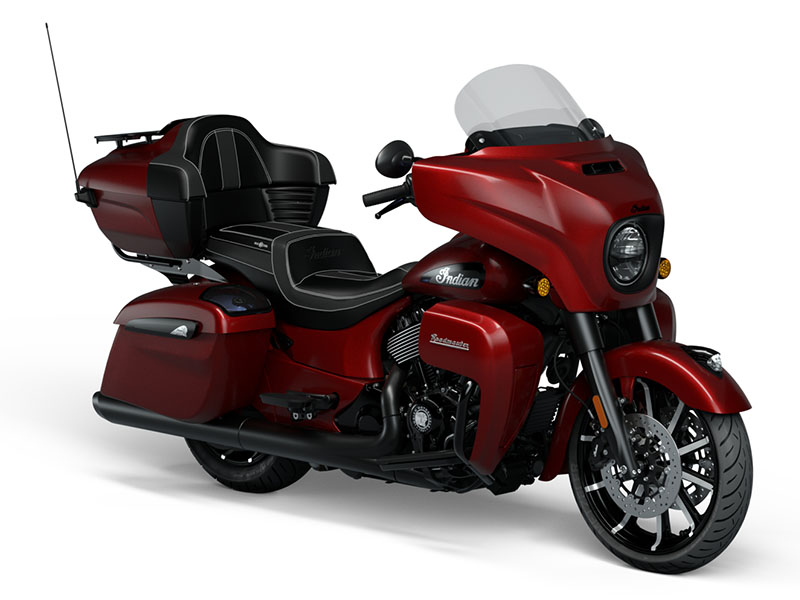 2024 Indian Motorcycle Roadmaster® Dark Horse® with PowerBand Audio Package in Muskego, Wisconsin - Photo 1