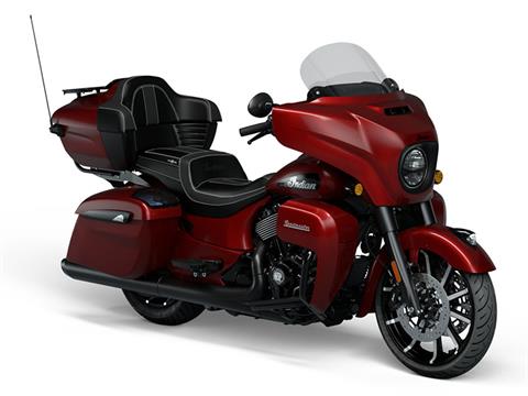 2024 Indian Motorcycle Roadmaster® Dark Horse® with PowerBand Audio Package in Lake Villa, Illinois