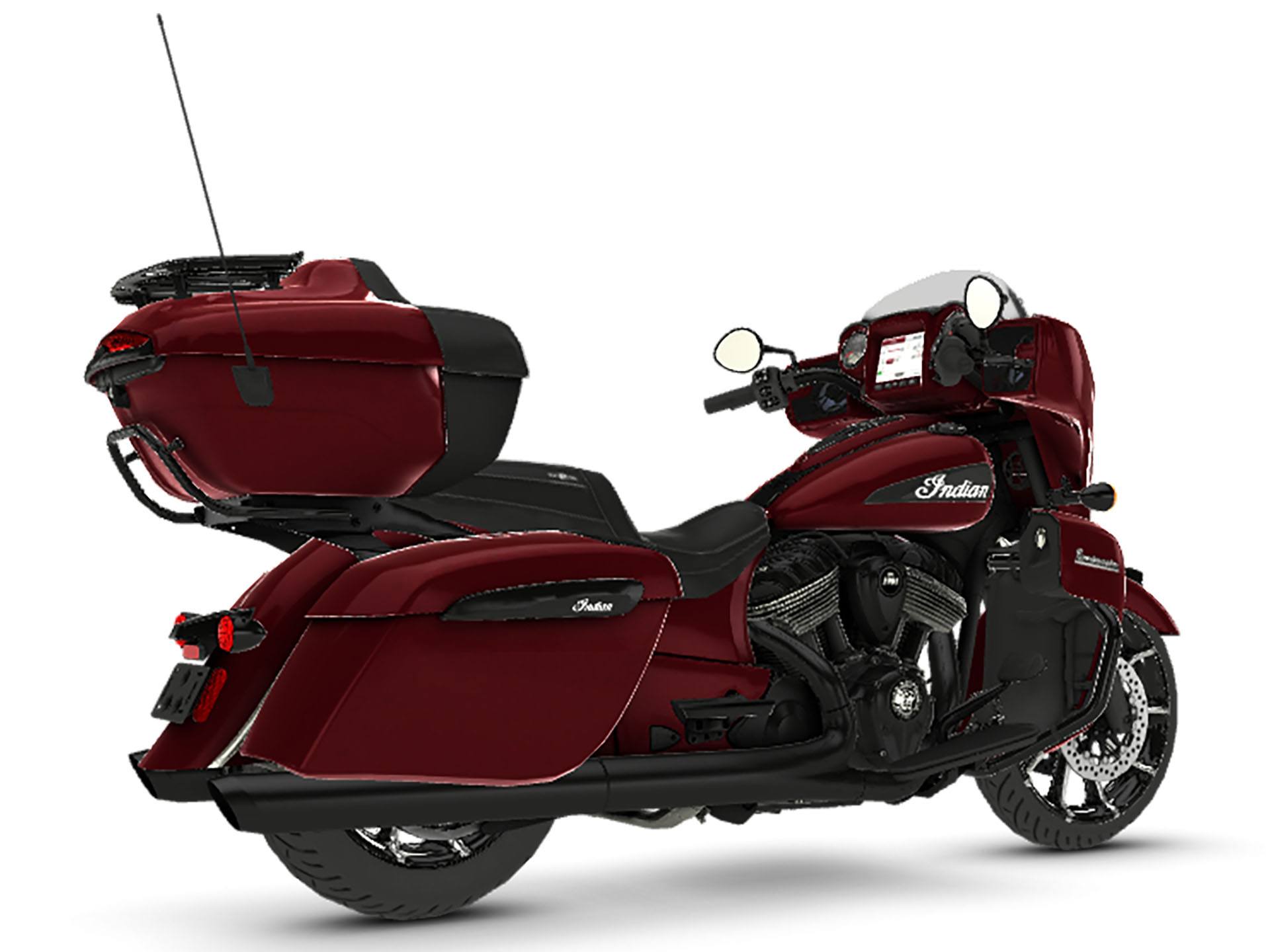2024 Indian Motorcycle Roadmaster® Dark Horse® with PowerBand Audio Package in Jacksonville, Arkansas - Photo 6
