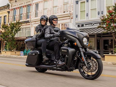 2024 Indian Motorcycle Roadmaster® Dark Horse® with PowerBand Audio Package in High Point, North Carolina - Photo 15