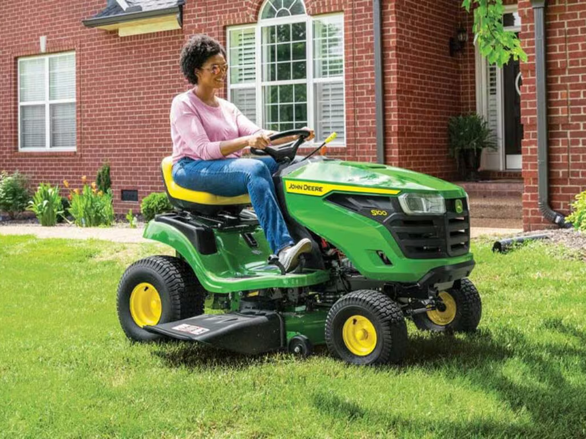 2024 John Deere S100 42 in. 17.5 hp in Old Saybrook, Connecticut - Photo 11