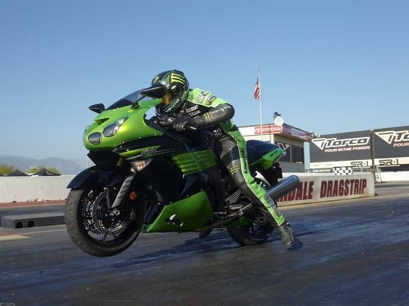 2011 Kawasaki Ninja® ZX™-14 in Ashland, Kentucky - Photo 26