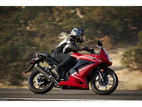 2012 Kawasaki Ninja® 250R in Salinas, California - Photo 16