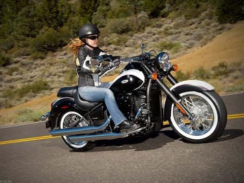 2013 Kawasaki Vulcan® 900 Classic in Charleston, Illinois - Photo 4