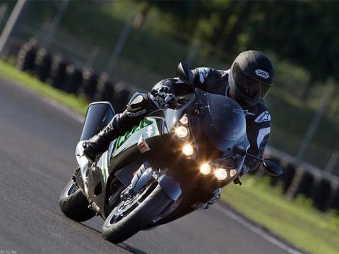 2013 Kawasaki Ninja® ZX™-14R in Ransomville, New York - Photo 36