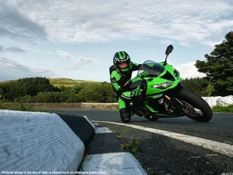 2013 Kawasaki Ninja® ZX™-6R in Elizabethtown, Kentucky - Photo 6