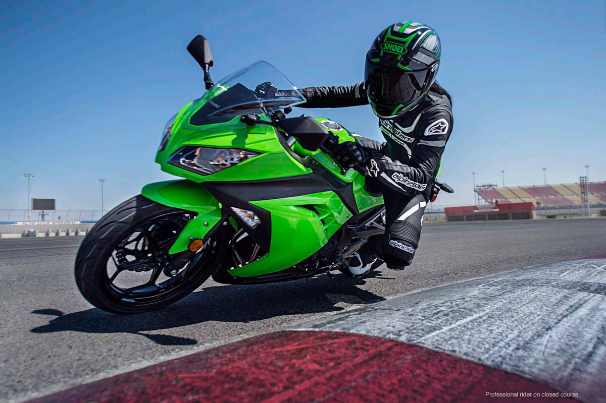 2015 Kawasaki Ninja® 300 ABS in Sacramento, California - Photo 22
