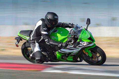2015 Kawasaki Ninja® ZX™-10R in Cary, North Carolina - Photo 12