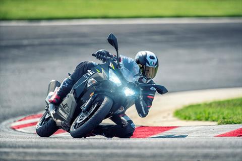 2022 Kawasaki Ninja 400 in Canton, Ohio - Photo 8