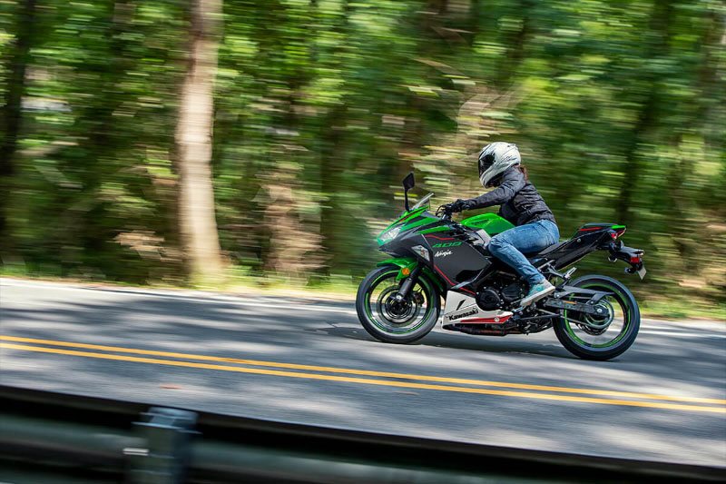 2022 Kawasaki Ninja 400 ABS KRT Edition in Duncansville, Pennsylvania - Photo 7