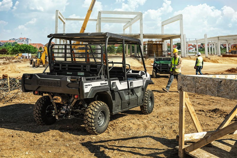 2022 Kawasaki Mule PRO-DXT EPS Diesel FE in College Station, Texas - Photo 6