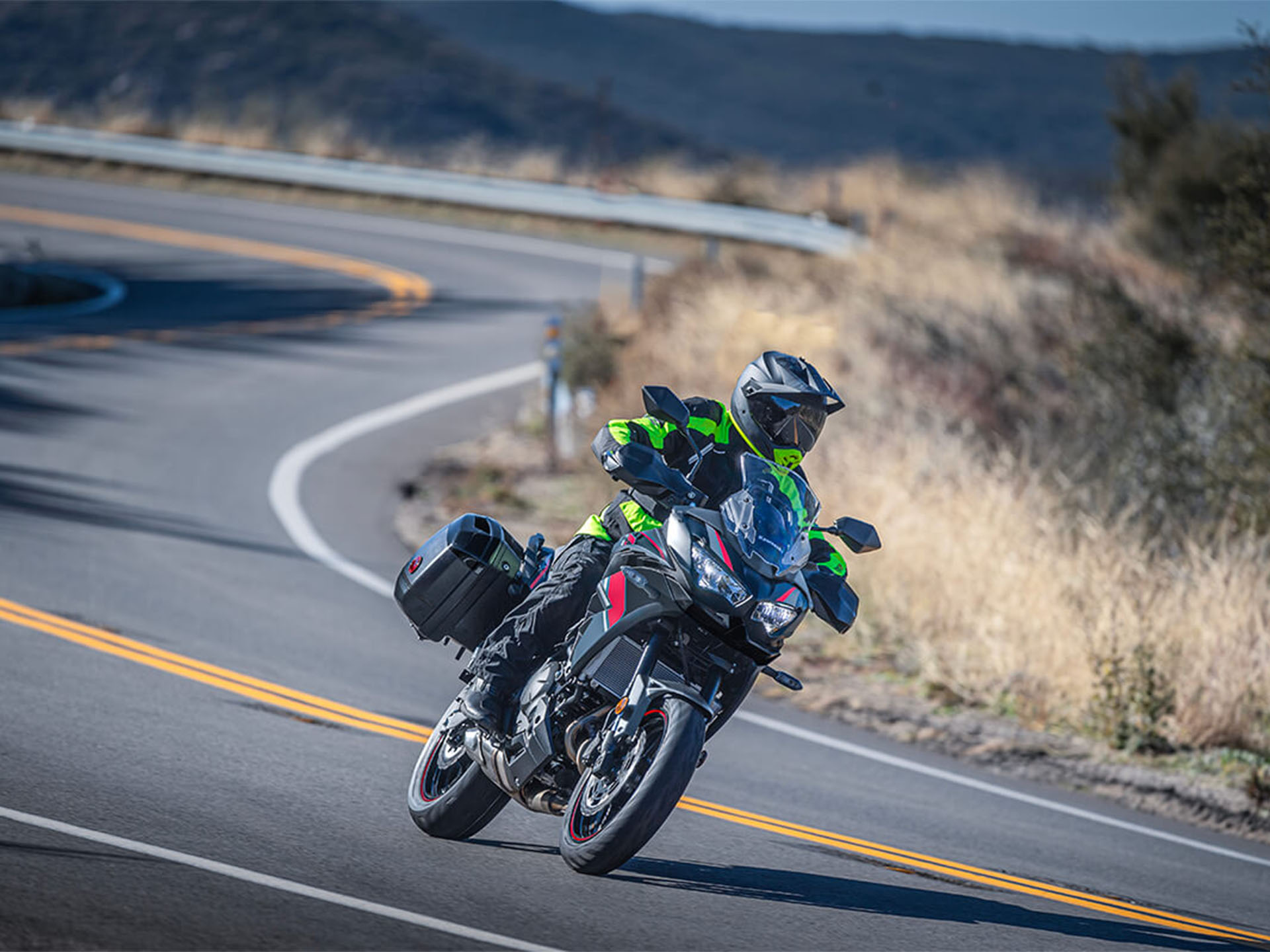 2024 Kawasaki Versys 650 LT ABS in New Haven, Connecticut - Photo 4
