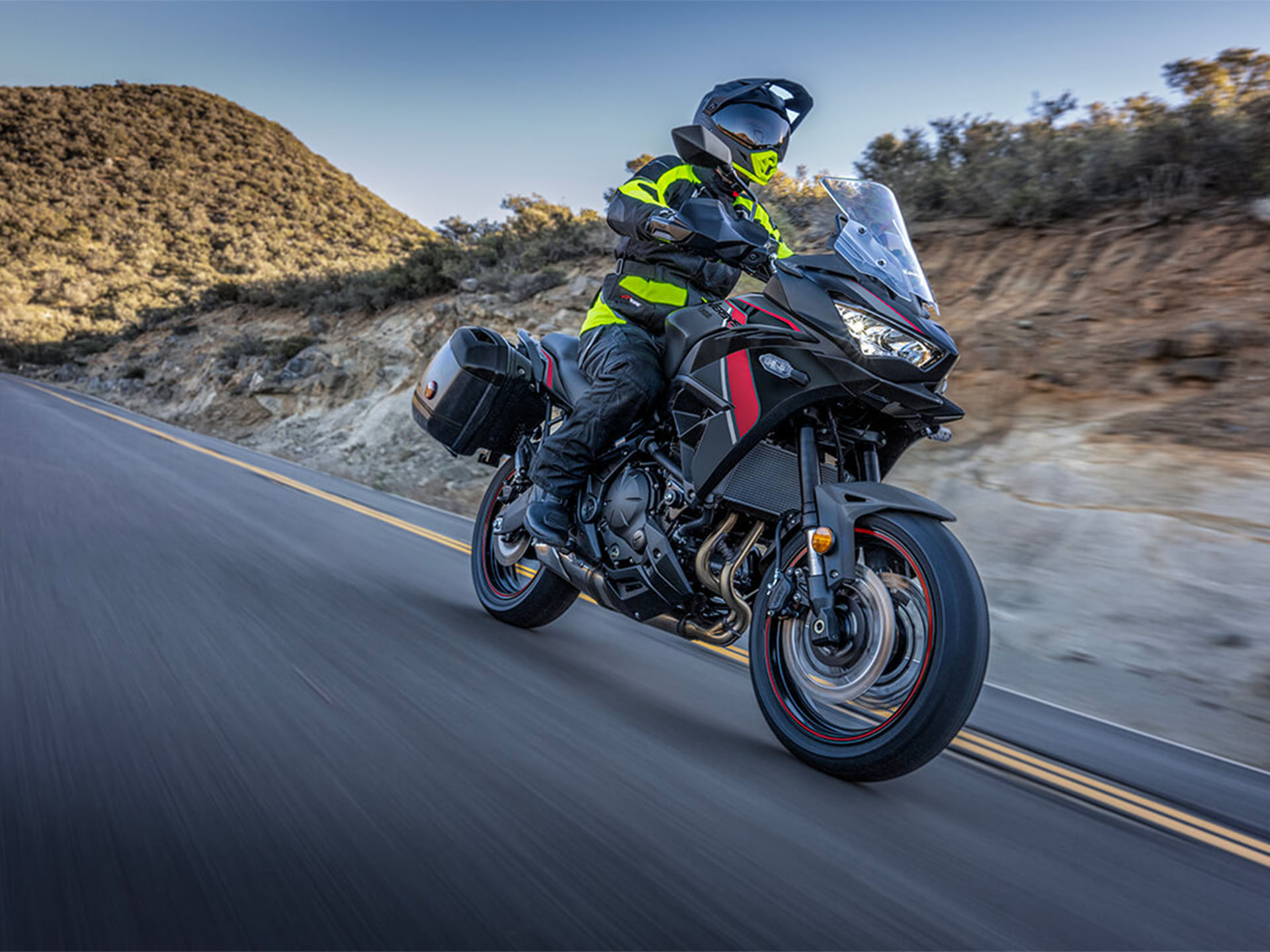 2024 Kawasaki Versys 650 LT ABS in Concord, New Hampshire - Photo 6