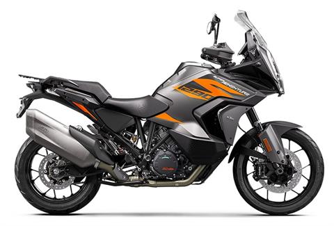 2023 KTM 1290 Super Adventure S in Shelby Township, Michigan
