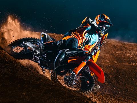 2023 KTM 250 SX in Vincentown, New Jersey - Photo 9