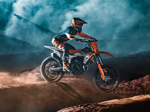 2023 KTM 450 SX-F in Vincentown, New Jersey - Photo 10