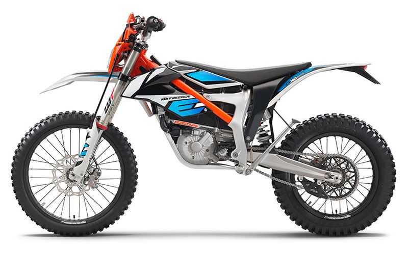 2023 KTM Freeride E-XC in Shelby Township, Michigan - Photo 2