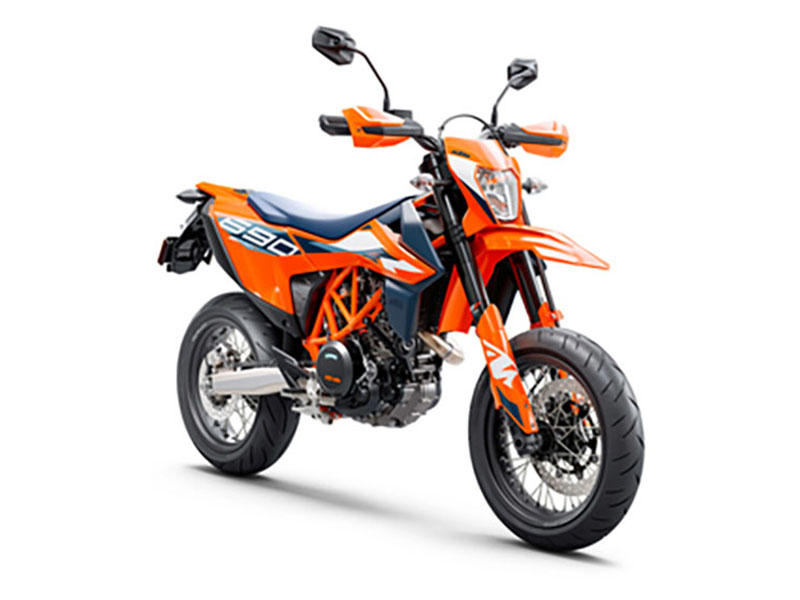 2023 KTM 690 SMC R in Vincentown, New Jersey - Photo 8