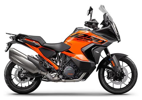 2024 KTM 1290 Super Adventure S in Shelby Township, Michigan