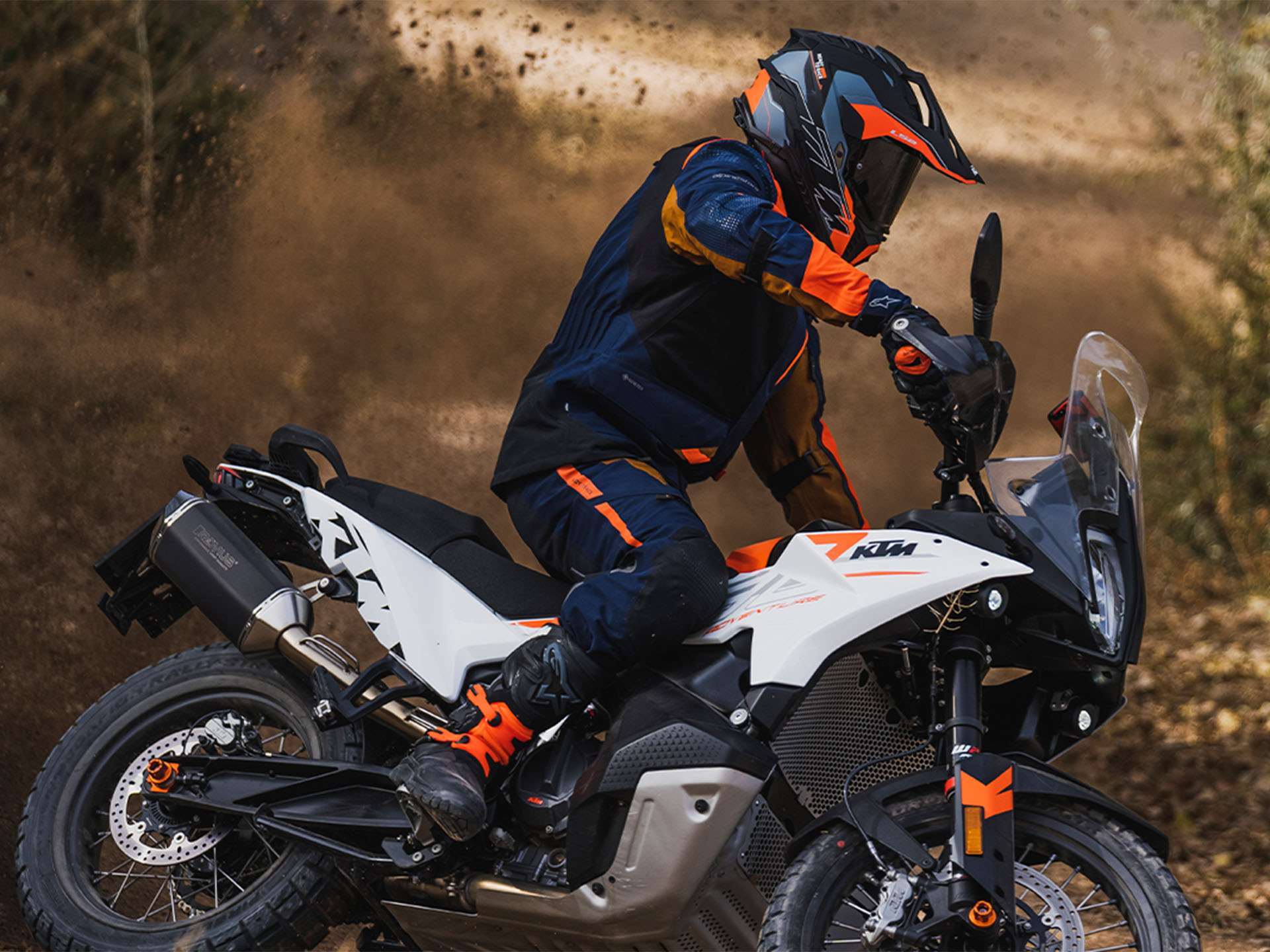 2024 KTM 790 Adventure in Shelby Township, Michigan - Photo 15