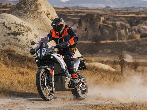 2024 KTM 790 Adventure in Shelby Township, Michigan - Photo 16