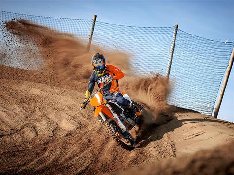 2024 KTM 250 SX-F in Shelby Township, Michigan - Photo 15