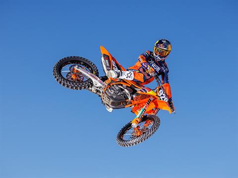 2024 KTM 250 SX-F Factory Edition in Easton, Maryland - Photo 9