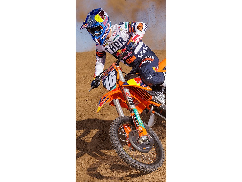 2024 KTM 250 SX-F Factory Edition in Plymouth, Massachusetts - Photo 10