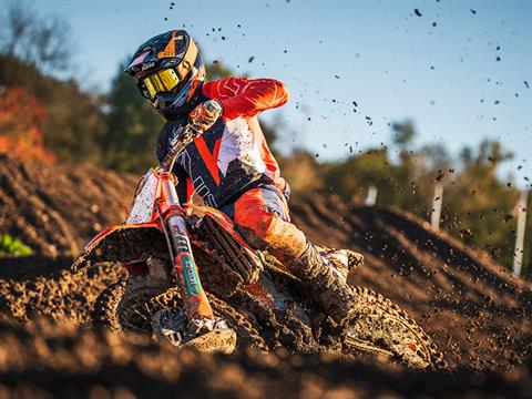 2024 KTM 450 SX-F Factory Edition in Vincentown, New Jersey - Photo 9