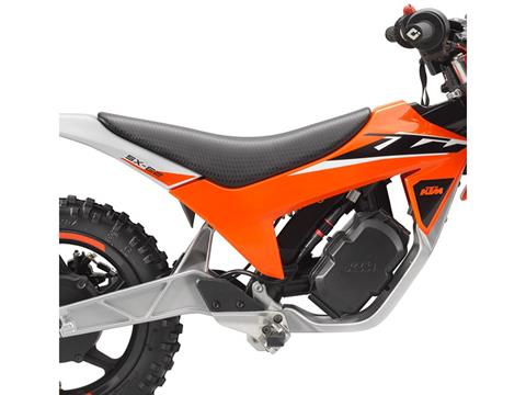 2024 KTM SX-E 2 in Vincentown, New Jersey - Photo 18