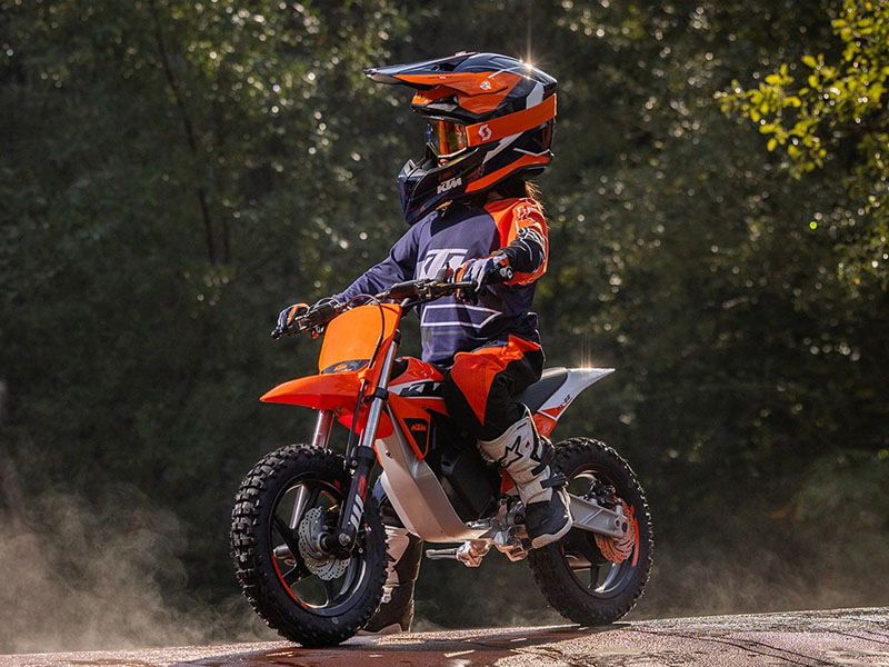 2024 KTM SX-E 2 in Vincentown, New Jersey - Photo 10