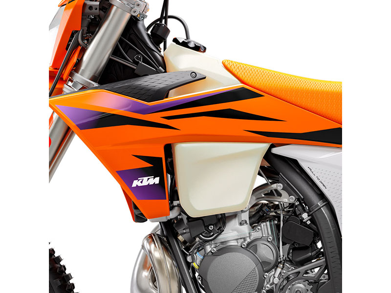 2024 KTM 150 XC-W in Vincentown, New Jersey - Photo 14