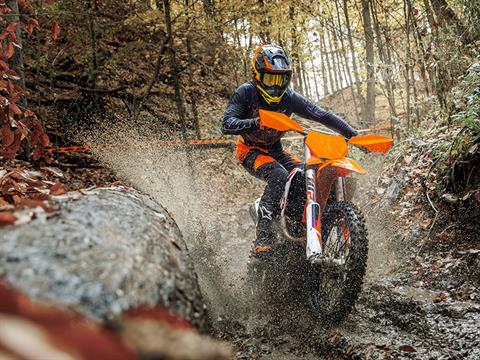 2024 KTM 250 XC-F in Vincentown, New Jersey - Photo 16