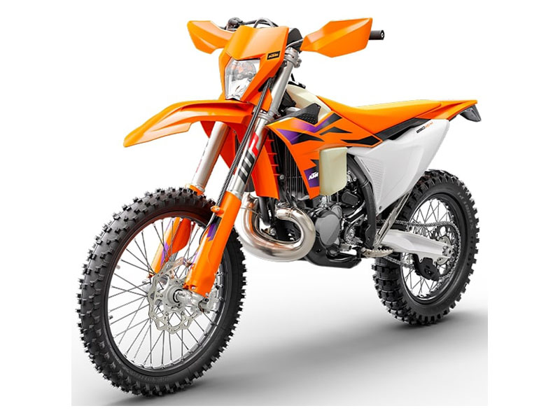 2024 KTM 250 XC-W in Vincentown, New Jersey - Photo 9