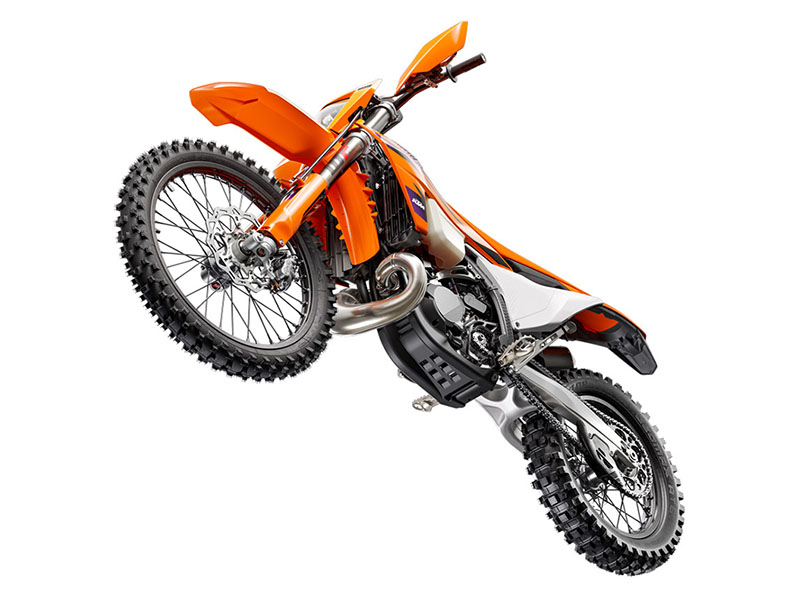 2024 KTM 250 XC-W in Vincentown, New Jersey - Photo 12
