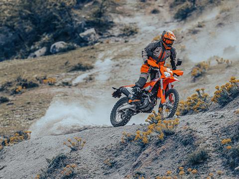 2024 KTM 500 EXC-F in Vincentown, New Jersey - Photo 8