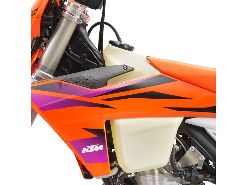 2024 KTM 500 XW-F in Shelby Township, Michigan - Photo 6