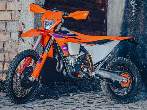 2024 KTM 500 XW-F in Vincentown, New Jersey - Photo 16