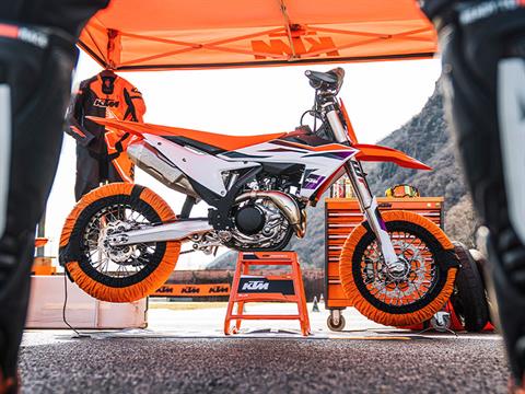 2024 KTM 450 SMR in Vincentown, New Jersey - Photo 17