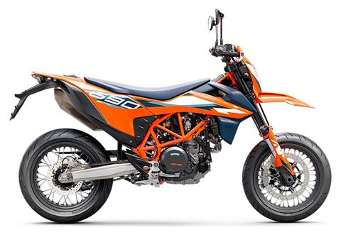2024 KTM 690 SMC R in Vincentown, New Jersey