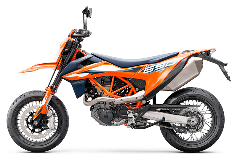 2024 KTM 690 SMC R in Vincentown, New Jersey - Photo 2