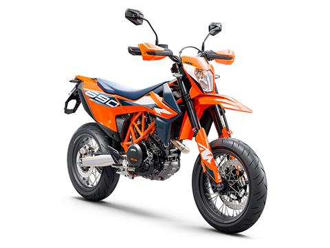 2024 KTM 690 SMC R in Vincentown, New Jersey - Photo 3