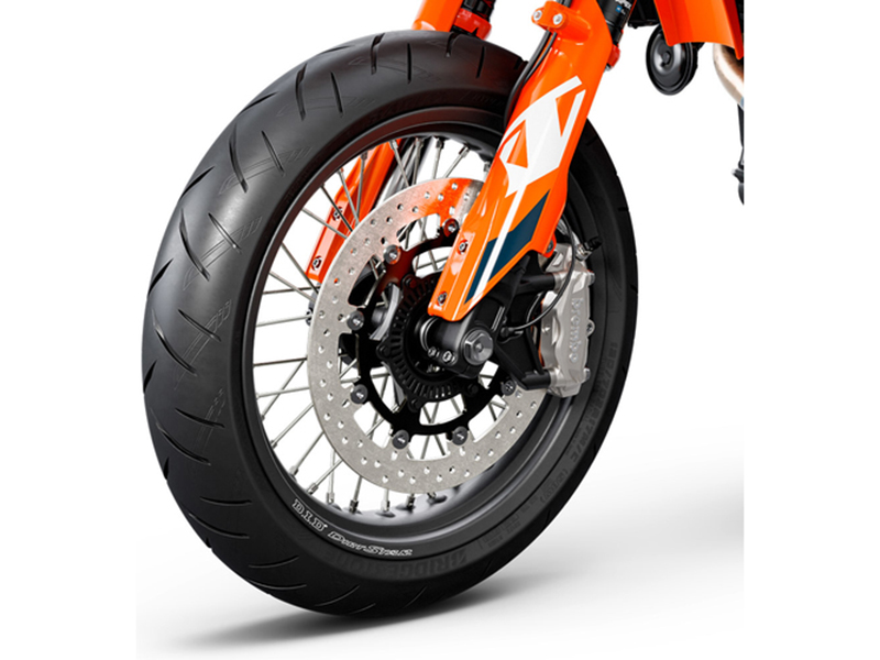 2024 KTM 690 SMC R in Vincentown, New Jersey - Photo 15