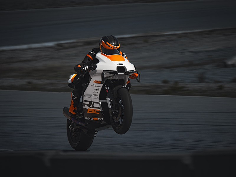 2024 KTM RC 8C in Shelby Township, Michigan - Photo 15
