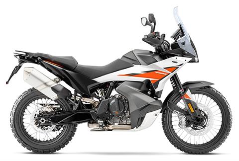 2025 KTM 790 Adventure