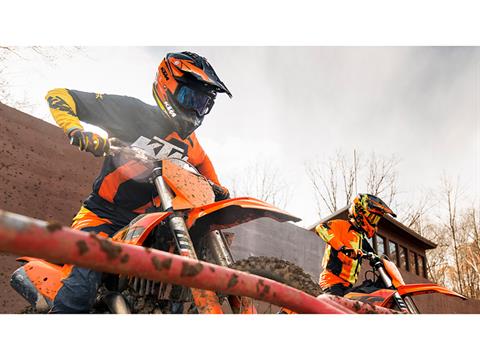 2025 KTM 250 SX-F in Johnson City, Tennessee - Photo 8