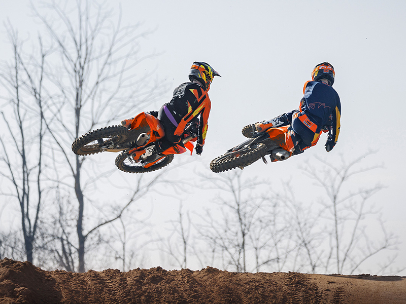 2025 KTM 250 SX-F in Johnson City, Tennessee - Photo 10